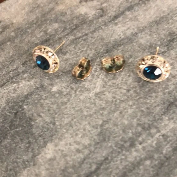 BEAUTUFUL HAND CRAFTED ITALIAN CRYSTAL EARRINGS BY VEECHIA MURANO - Picture 5 of 14